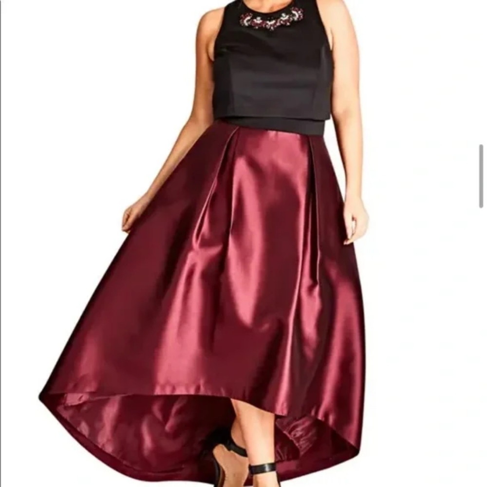 NWT City Chic regal me jewelled neck line